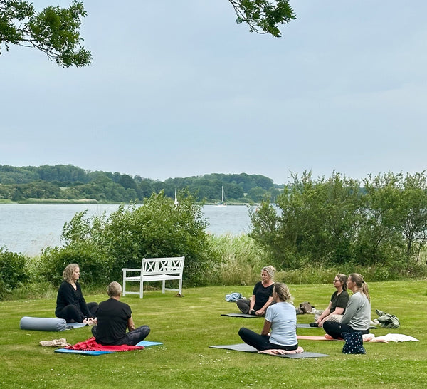 Yoga event i Kystnærs have