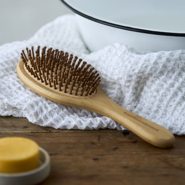 Hårbørste i bambus - bred
