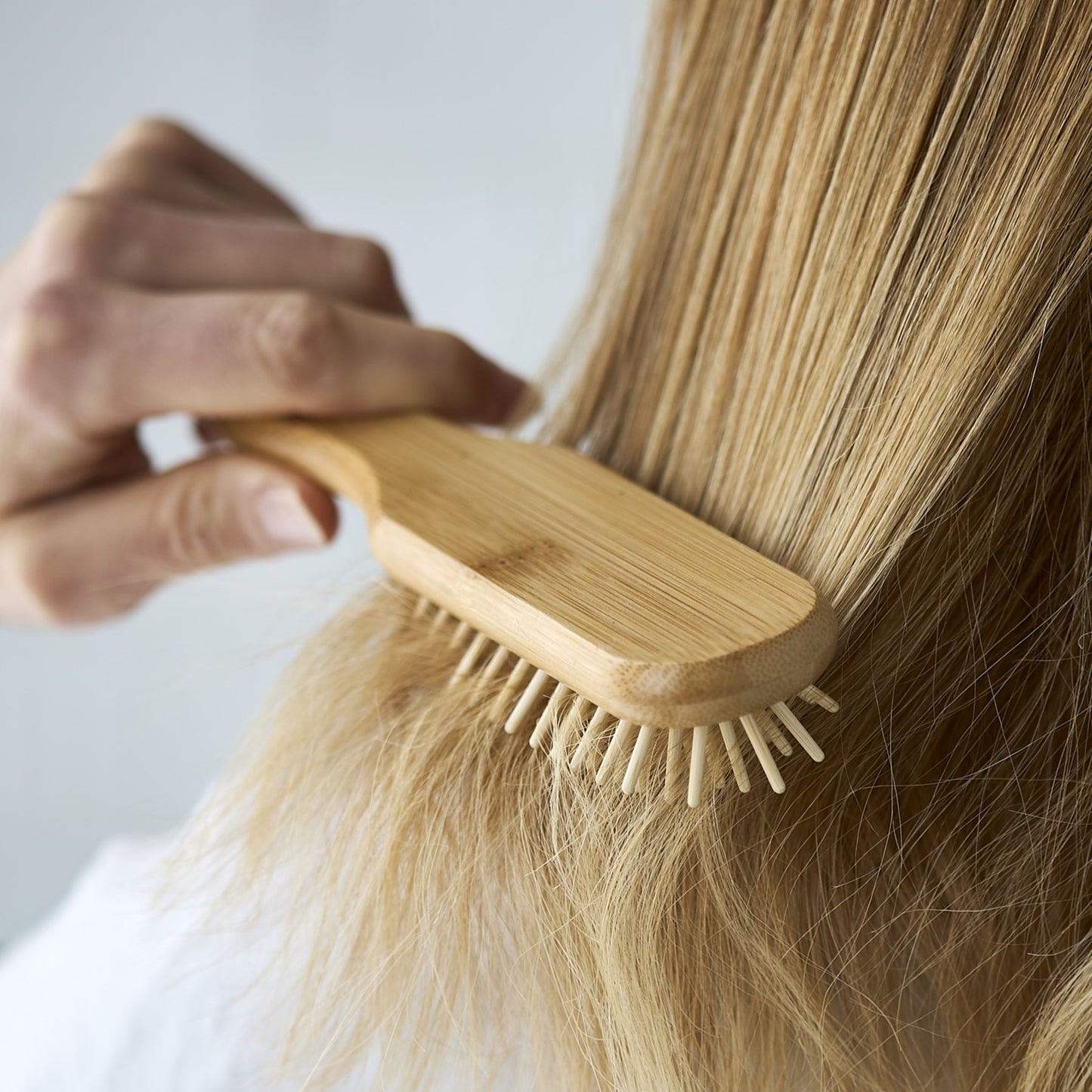 Hårbørste i bambus - smal - detangling